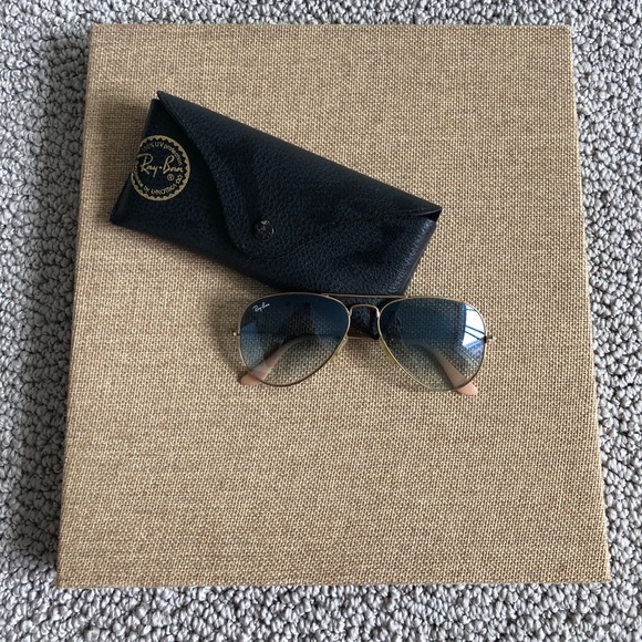 Ray Ban Aviator Mini | Gold with Blue Lens - Picture 2 of 4